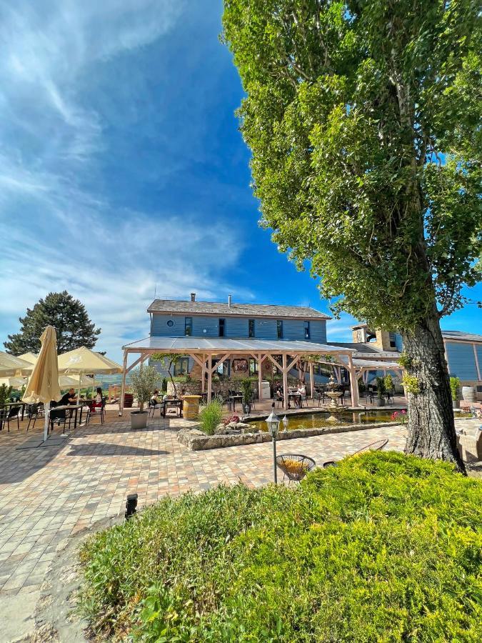 Neszmély Hilltop Borbirtok & Etterem酒店 外观 照片